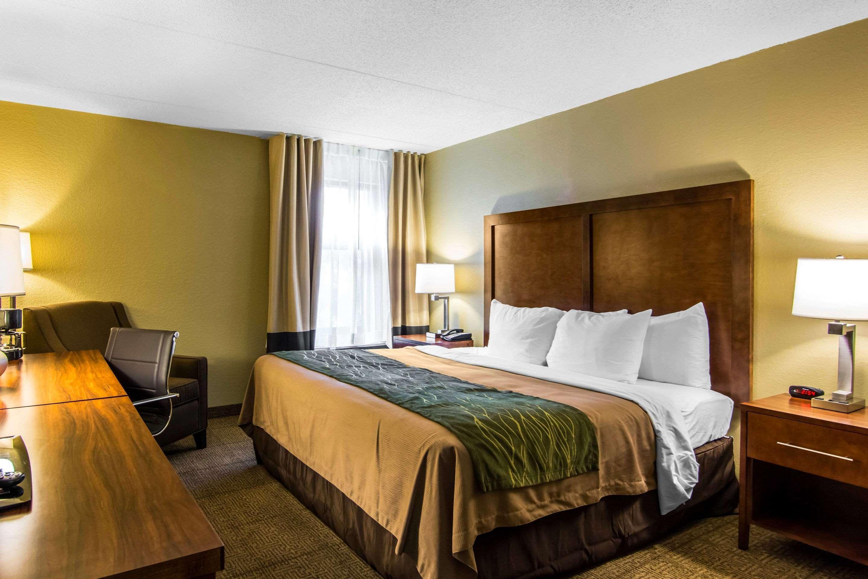 Comfort Inn Newport News-Williamsburg East Exterior foto