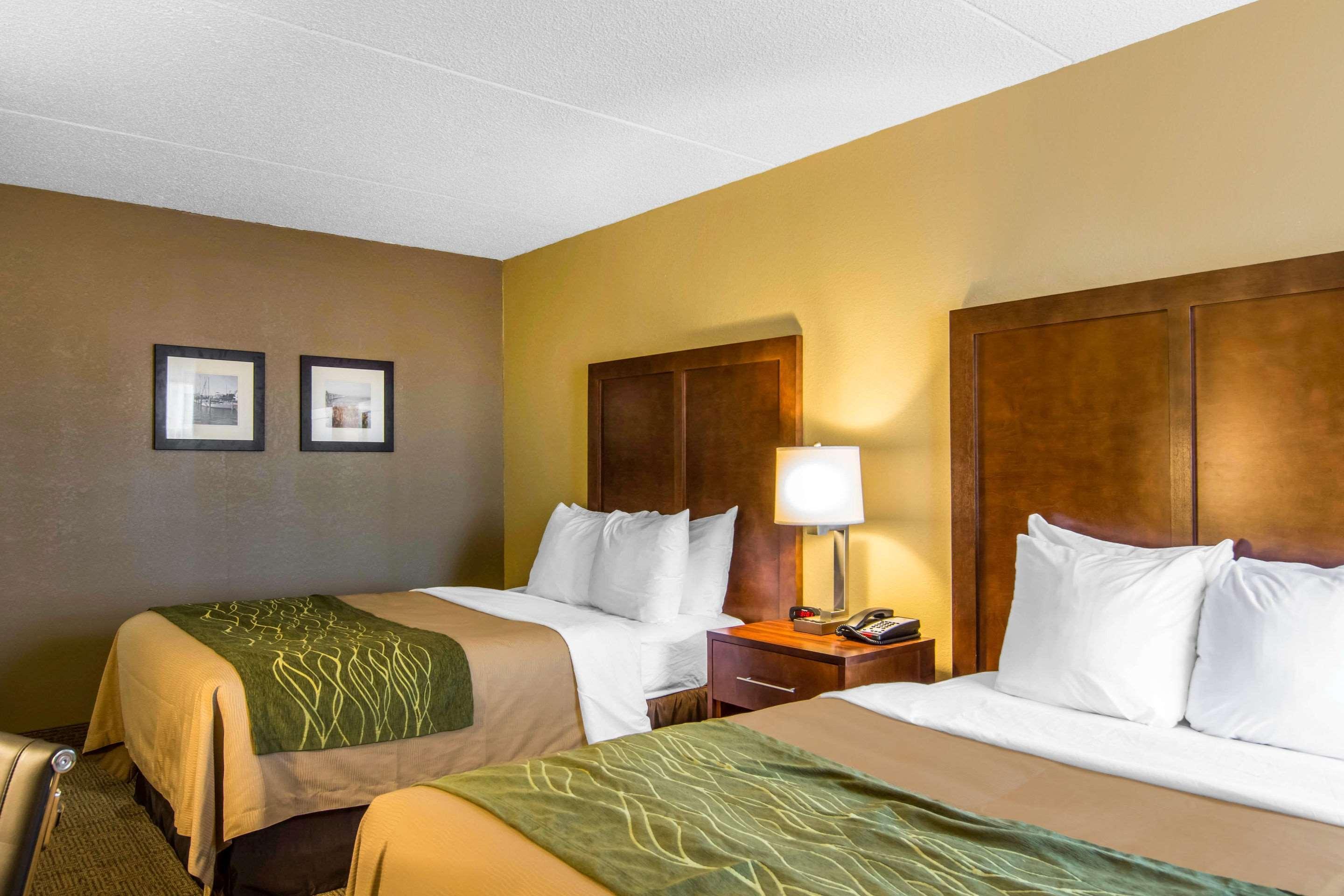 Comfort Inn Newport News-Williamsburg East Exterior foto