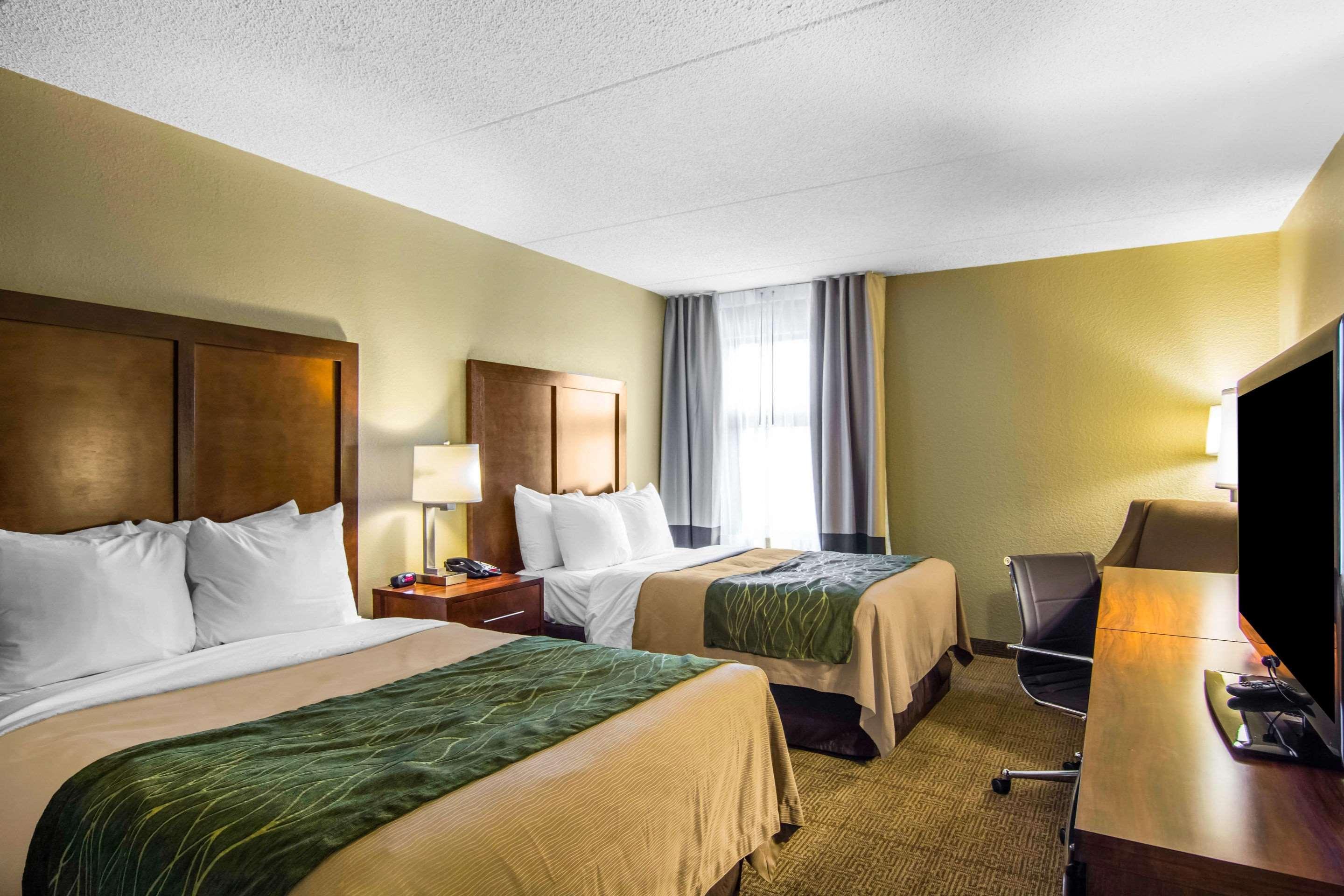 Comfort Inn Newport News-Williamsburg East Exterior foto